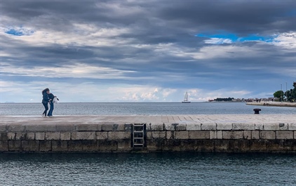 Jak pochopit vítr na rozhraní moře a pevniny?