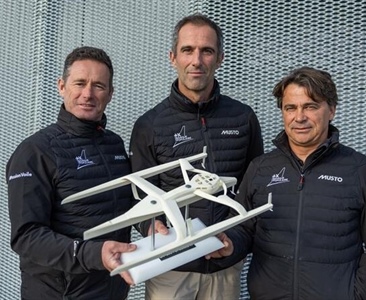 Banque Populaire 15 na rekord kolem světa