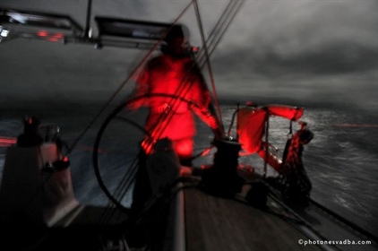 Jak plout bezpečně v noci?